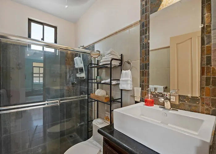 Holiday home With Pool, Gated Playas Del Getaway